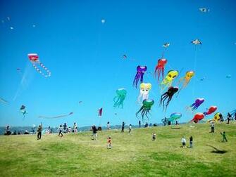 Kite Flying Bokeh Flight Fly Summer Hobby Sport Sky Toy Fun