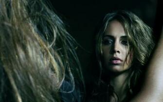 Eliza Dushku Beautiful Woman Mirror Reflection HD Wallpaper Of