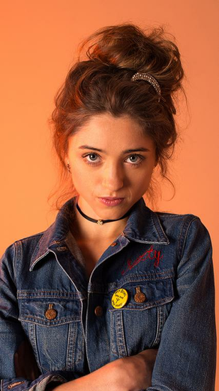 Natalia Dyer Lockscreens Hashtag Image On