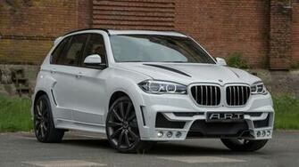 White Art Bmw X5 Wallpaper Car