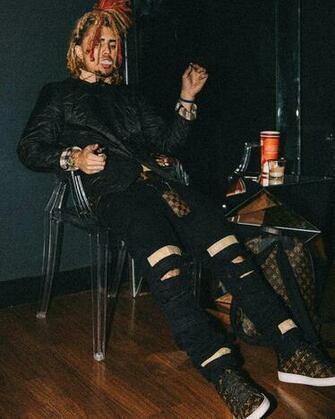 Zselyke On Lil Pump Ouu Pumps