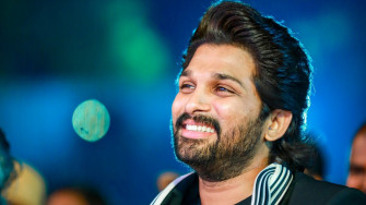 Smiley Allu Arjun Is Wearing Black Dress In Blue Background HD Wallpaper