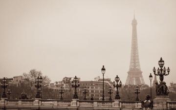 Eiffel Tower Paris France Wallpaper