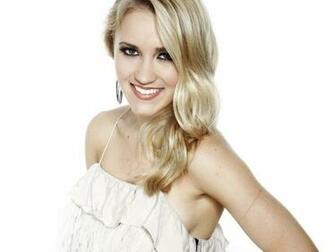 Emily Osment Background