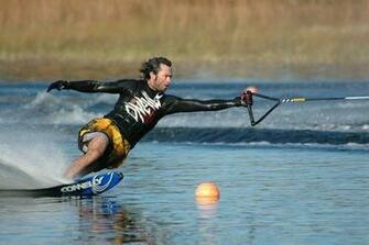 Wade Williams Offside Turn Slalom Water Skiing