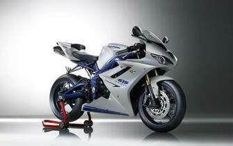 Triple Daytona Bike HD Wallpaper Epic Desktop Background