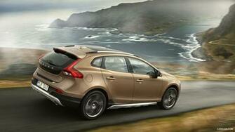 Volvo V40 Cross Country Side HD Wallpaper