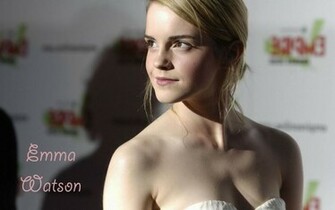Emma Watson HD Wallpaper For Desktop