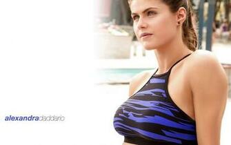 Alexandra Daddario Wallpaper