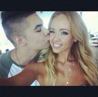 William Singe Girlfriend Related Keywords