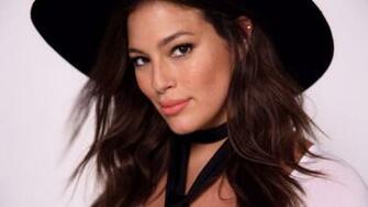 Ashley Graham Wallpaper Sexy Picture In Bikini
