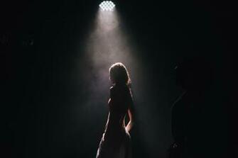 Dark Spotlight Stage People Girl 4k Wallpaper And