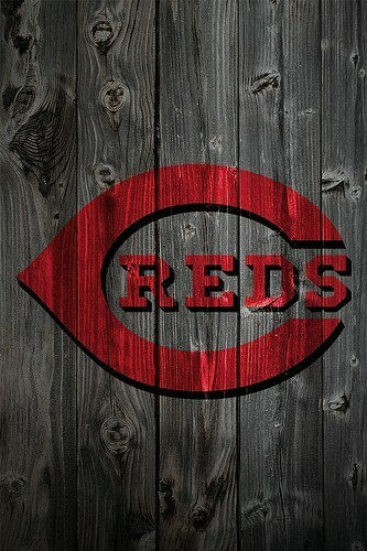 Cincinnati Reds Wallpaper And Accessories Wood iPhone