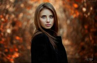 Beautiful Women Wallpaper Spot