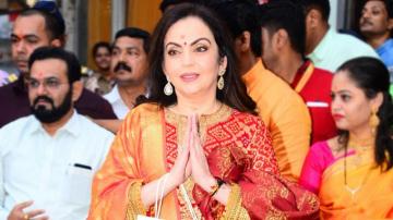 Nita And Mukesh Ambani Share A Peek At Akash S Wedding