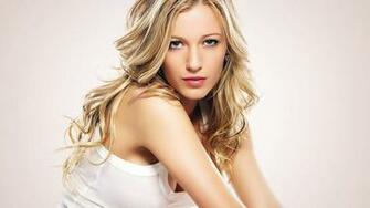 Blake Lively Wallpaper High Resolution And Quality