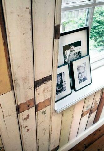 Wallpaper That Looks Like Wood And It S Washable Love