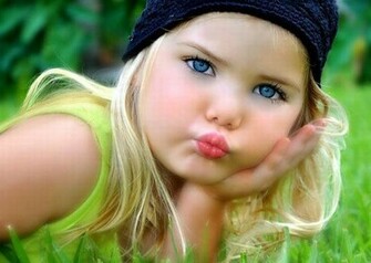 Beautiful Baby Girl Wallpaper HD