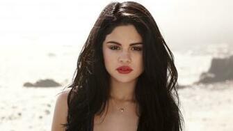 Selena Gomez Beach Beauty 5k Retina Ultra HD Wallpaper
