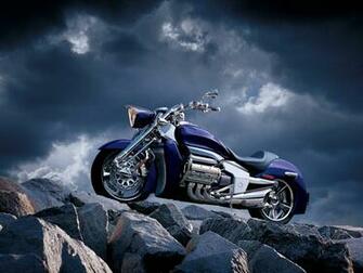 Honda Valkyrie Rune Custom Image