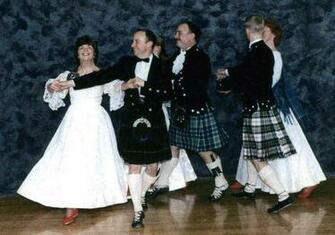 The Scottish Red Thistle Dancers Wallpaper