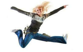 Wallpaper Girl Joy Pose Smile Mood Jump Jeans Makeup T