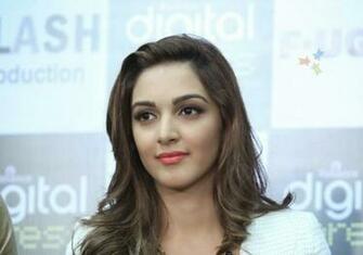Fugly Movie Fame Actress Kiara Advani Pics And Wallpaper