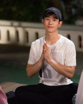 Jung Hae In Pics On Han Woo Tak