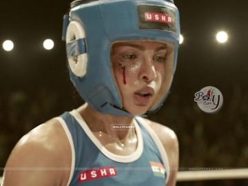 Wallpaper Mary Kom Size