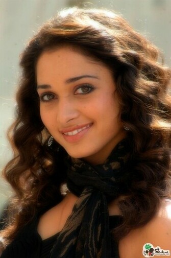 Gallery Heroine Tamanna Image Picture