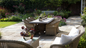 Cottage Patio Ideas Pretty Spaces For Relaxing Outdoors