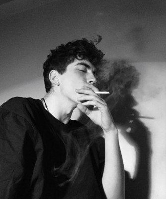 Smoking Wallpaper