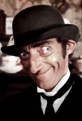 En Image Marty Feldman Challenges Fr Clowns To The Left