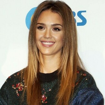 Are Ing Right Now The Image Jessica Alba Hair Style Wallpaper