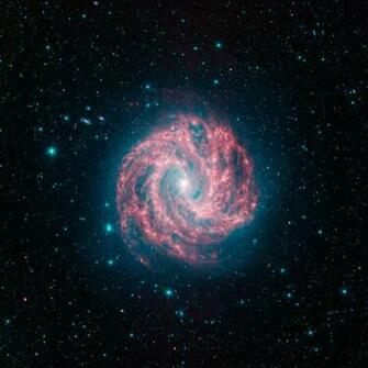 M83 The Milky Ways Smaller Cousin Nasa Spitzer Space Telescope