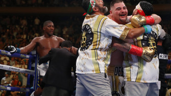 Andy Ruiz With Coaches Wallpaper