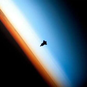 iPad Retina Wallpaper Space