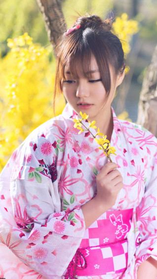 Japanese Girl Wallpaper