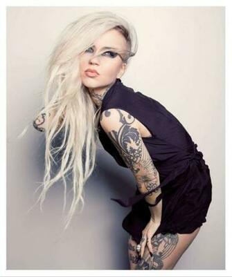 Inked Girls Wallpaper Hot