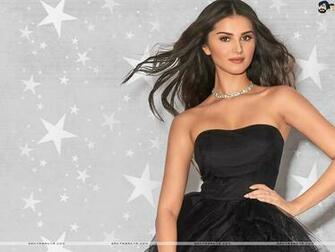 Hot Bollywood Heroines Actresses HD Wallpaper I Indian Models
