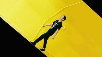Vinyl I V Comm Kolon Sport Bee Strong M With Beenzino On Vimeo