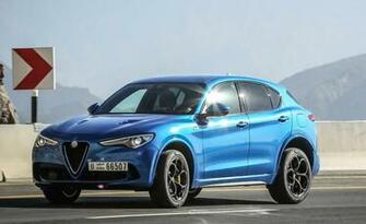 Prova Alfa Romeo Stelvio Scheda Tecnica Opinioni E Dimensioni
