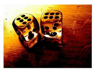 Beautiful Golden Dice Wallpaper
