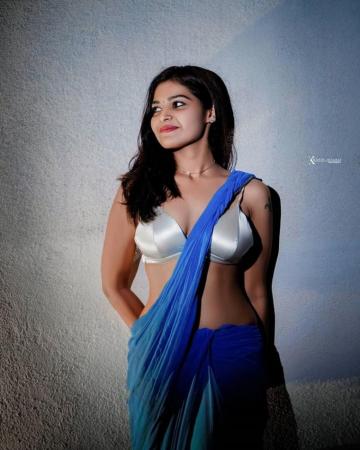Dharsha Gupta Fan Photos Pictures Image