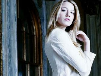 Blake Lively Wallpaper
