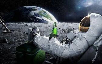Image Of Tagging Astronaut Wallpaper