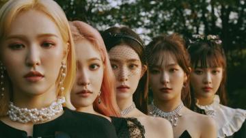 Red Velvet Psycho Reve Festival Finale Group 4k Wallpaper