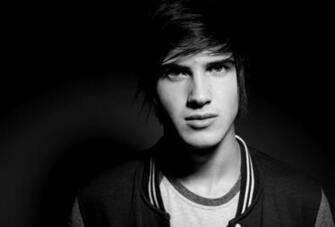 Joey Graceffa Image
