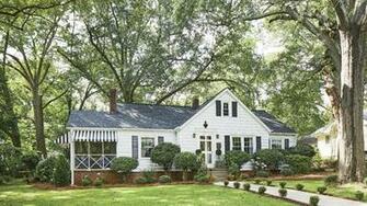 This South Carolina Cottage Is Bursting With Charm Color And