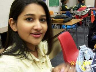 Girls Picture Beautiful Pakistani Girl Giving Smile Cute